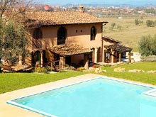 Tuscany villa rental between Florence and Pisa