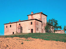 Tuscan countryside vacation rental apartments, close to Siena