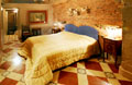 Two self catering apartments apartment in the centre of Lucca city, Tuscany, Italy