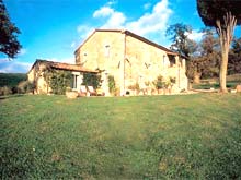 Tuscan vacation villa for rent between Rome and Florence